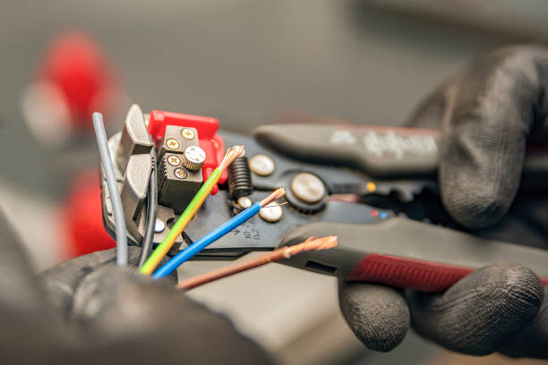 Best Licensed Electrician  in Frankfort, IL